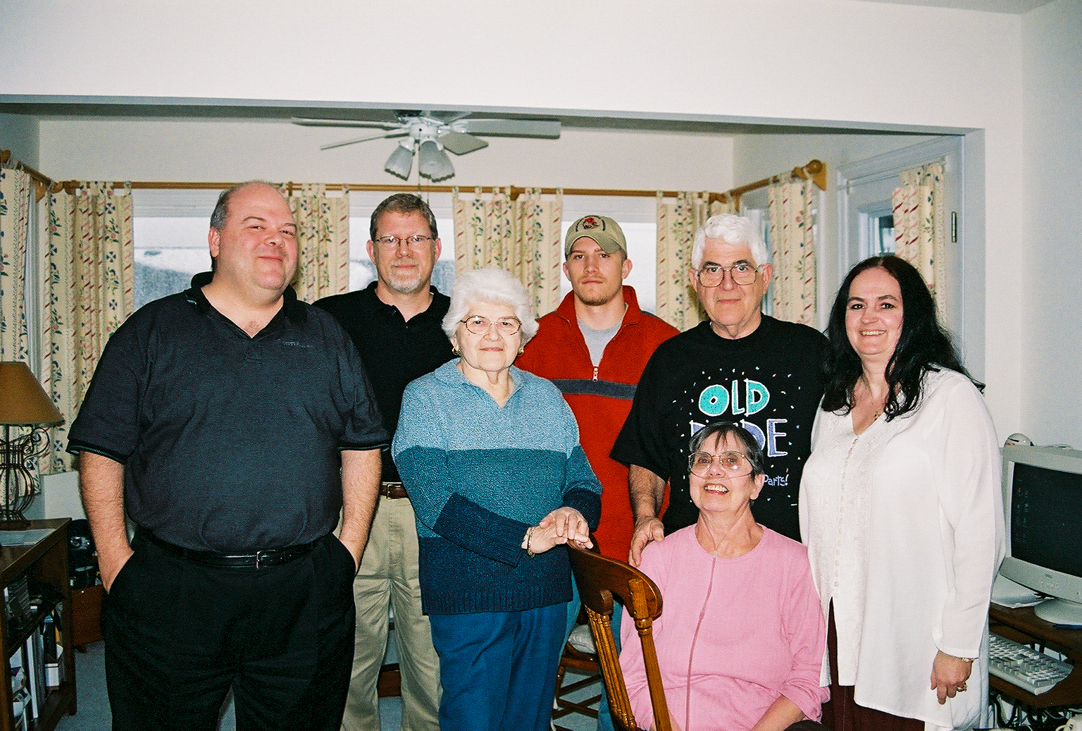Don W. & Tiim Crabtree; Josh Risner, Don R. & Julane Crabtree, Evelyn Risner & Grace Crabtree
Location: Hillsboro OH
Source: D W Crabtree
Date: 23 February 2003