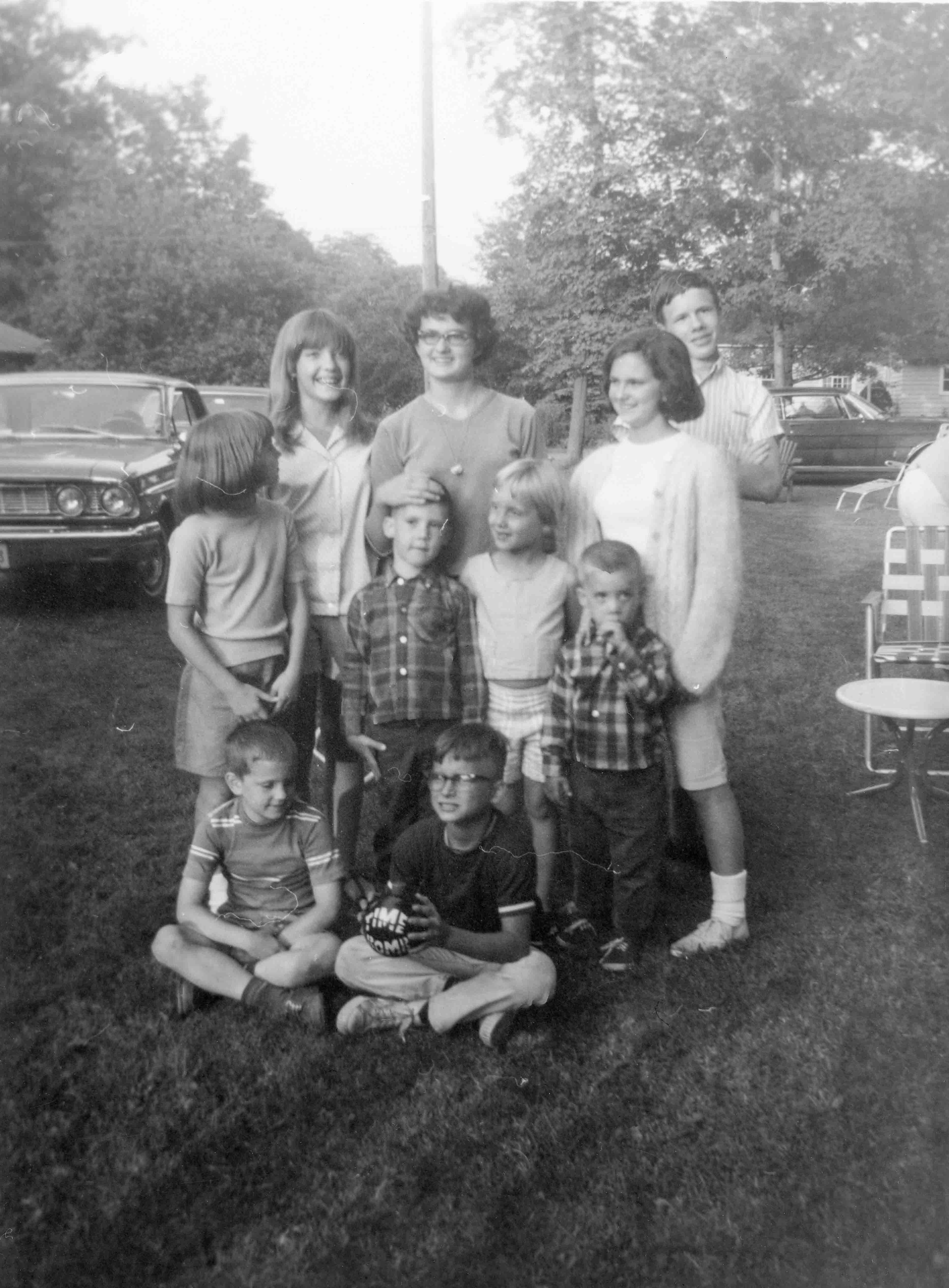 Back Row:  ??, Julane Curtis, Brooke Curtis Moulton, David Houchin
Front Row:  Heather Curtis. ??, ???, David Thomas?
Seated: Gene Curtis II, Richard Thomas
Location: Akron Ohio
Source:  Joan Carol Curtis Betler
Date:  1967 (on original)